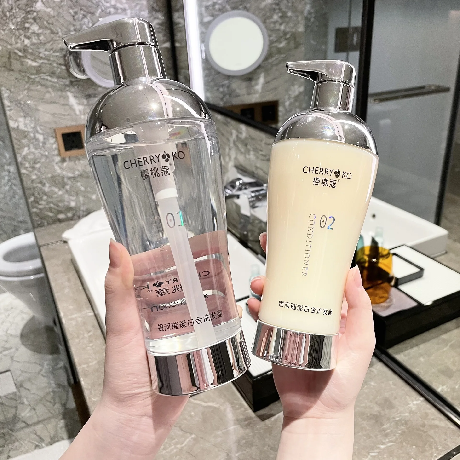 Perfume Fragrance Shampoo - คอลเลกชันน้ําหอมเจลอาบน้ํา Glimmering Galaxy กลิ่นหอมยาวนานแชมพูครีมนวดผมชุดควบคุมความมัน Voluminous Haircare