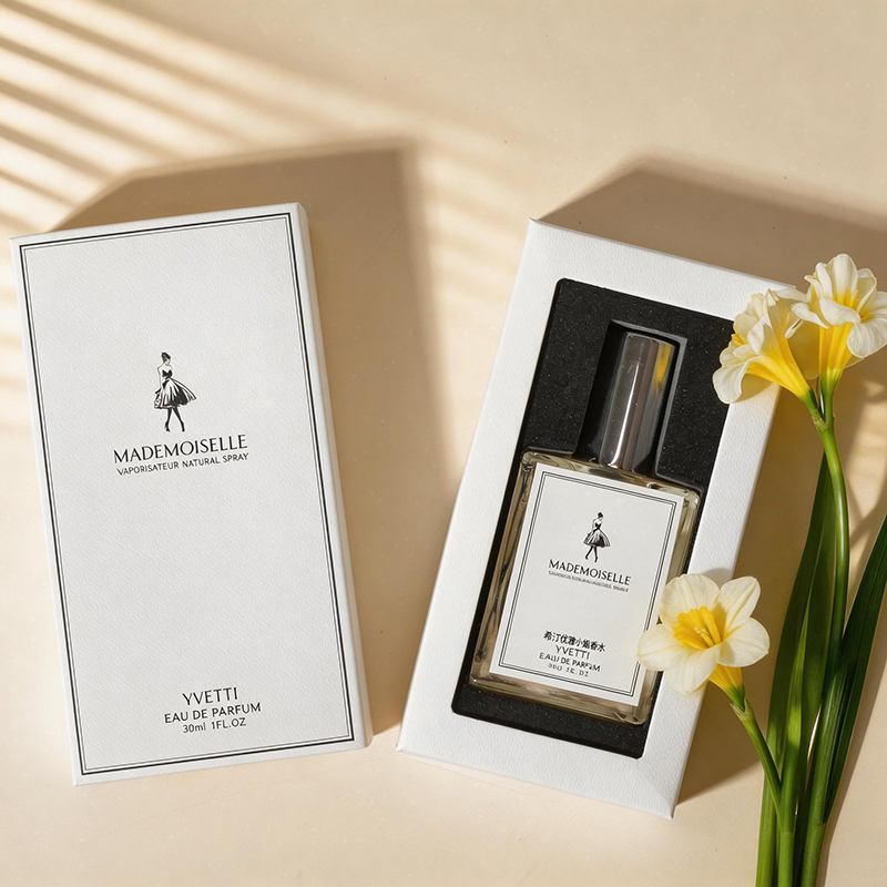 น้ำหอมผู้หญิงมาดมงส์แอล คูล เฟ - Perfume Aqua Fragrance บทวิจารณ์และราคา